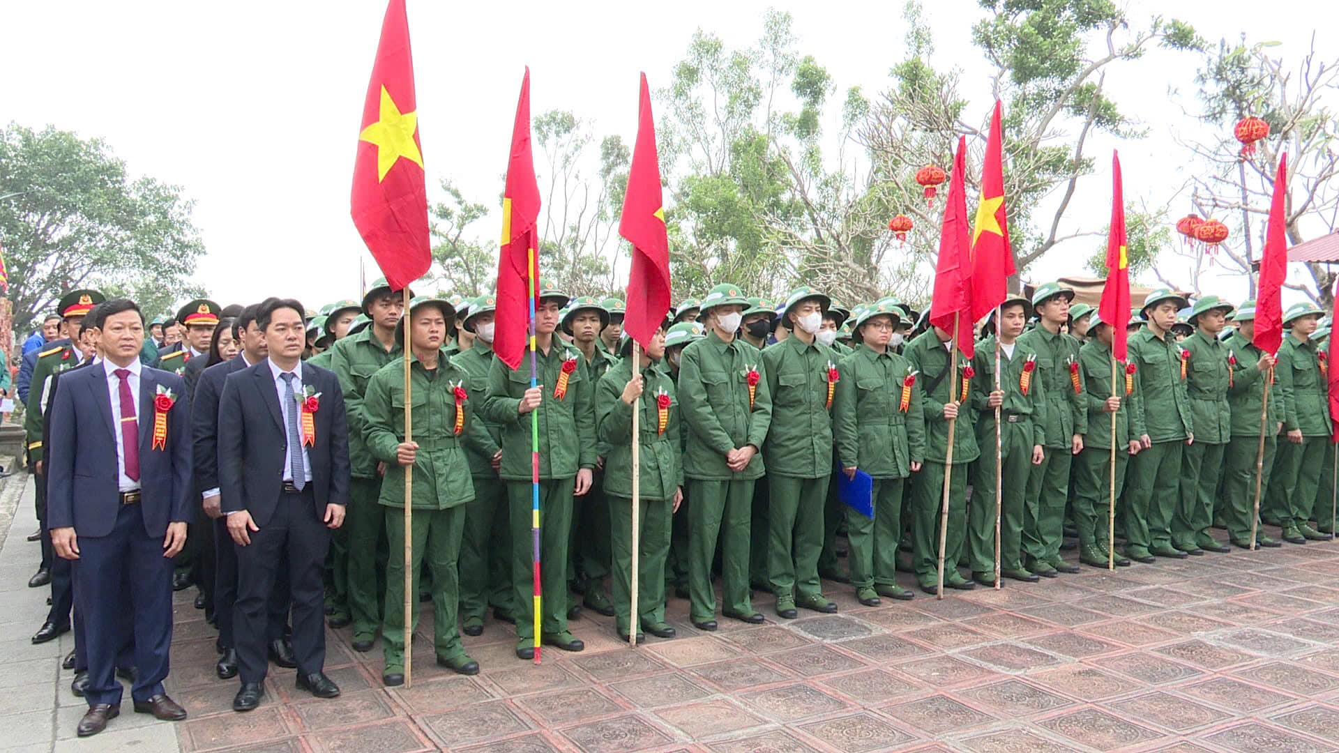 Vinh quang là người chiến sĩ quân đội nhân dân Việt Nam